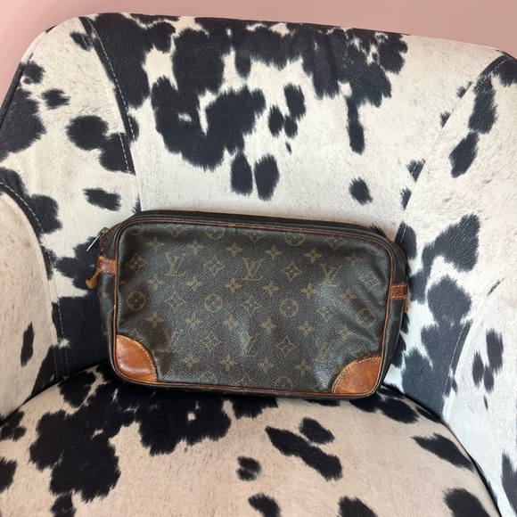 Louis Vuitton Monogram Compiegne 28 Clutch - Picture 3 of 16